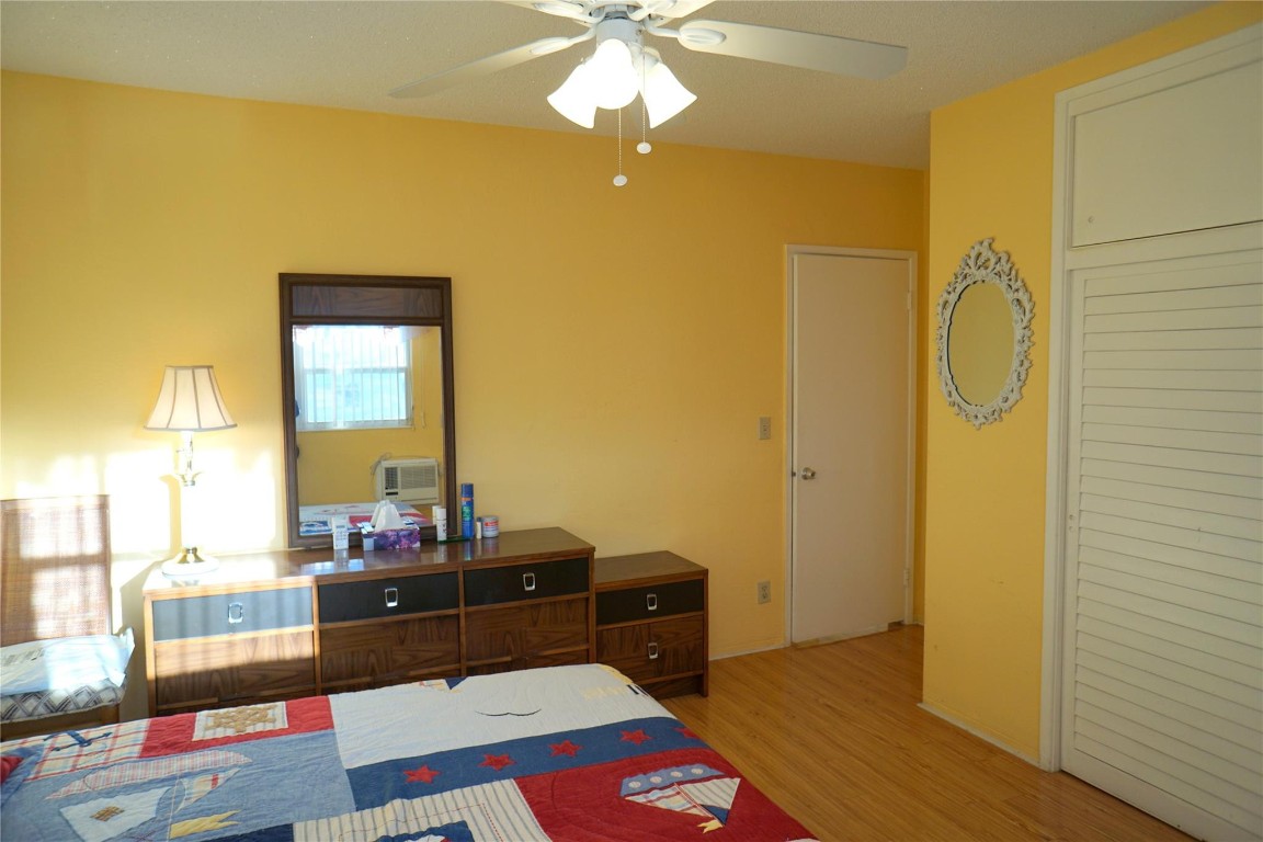 801 Atlantic Shores Boulevard 202, Hallandale Beach Unit: 202