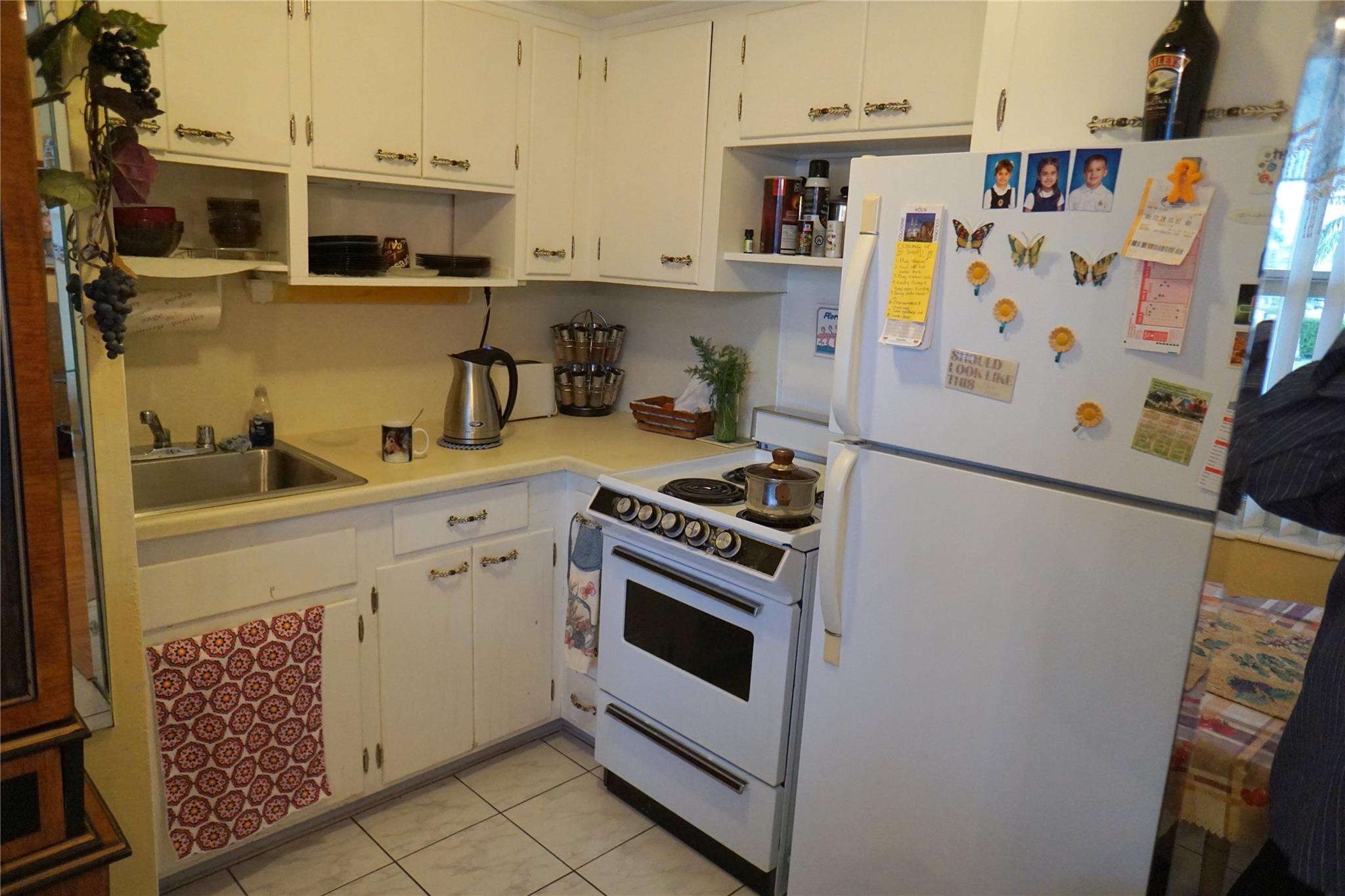 801 Atlantic Shores Boulevard 202, Hallandale Beach Unit: 202