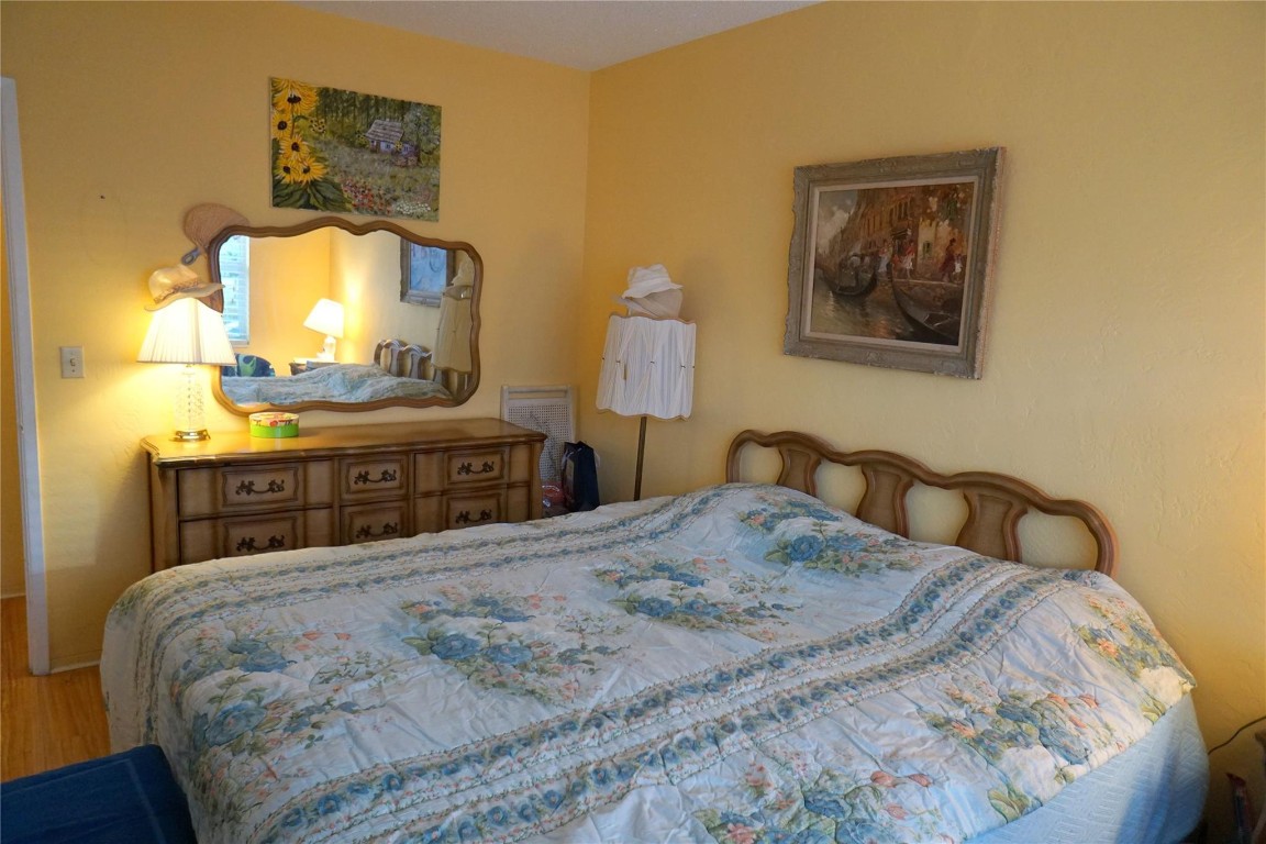 801 Atlantic Shores Boulevard 202, Hallandale Beach Unit: 202