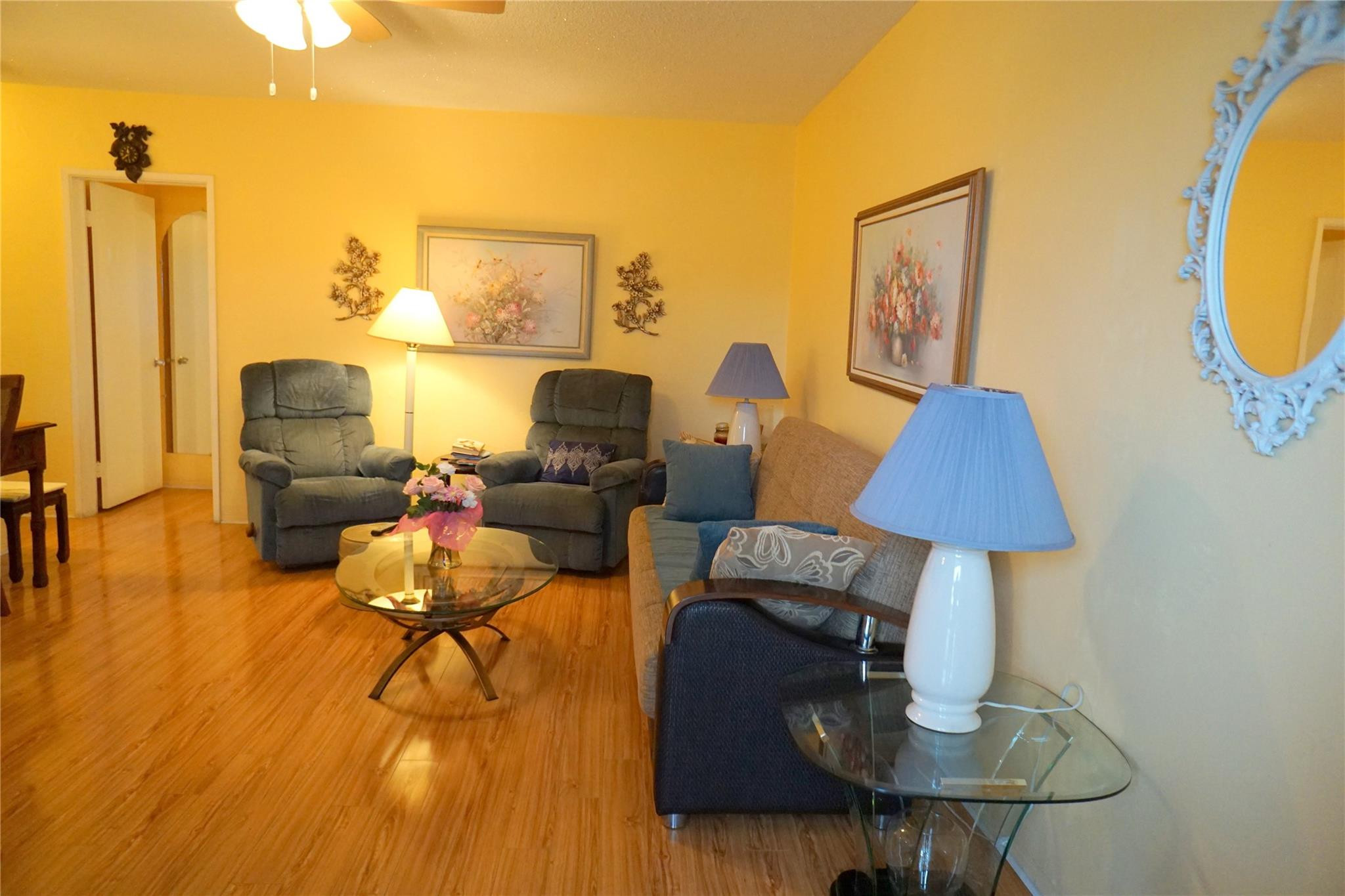 801 Atlantic Shores Boulevard 202, Hallandale Beach Unit: 202