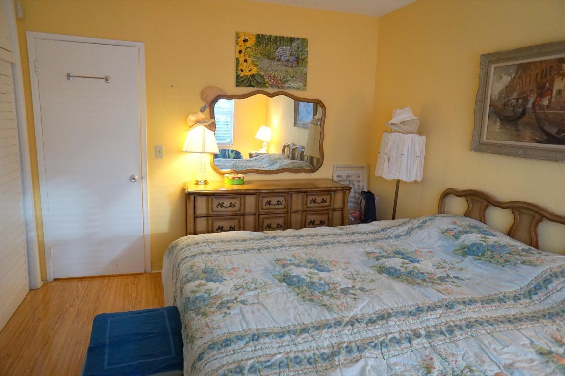 801 Atlantic Shores Boulevard 202, Hallandale Beach Unit: 202