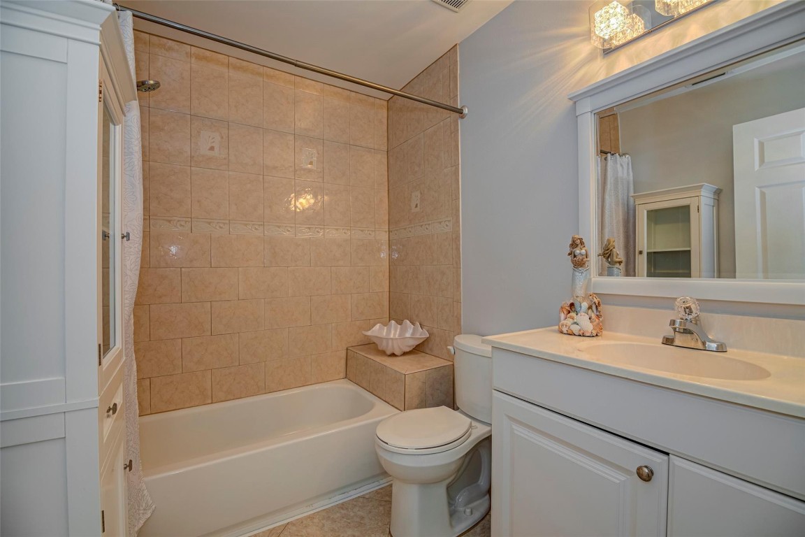 3171 Leewood Ter L-234