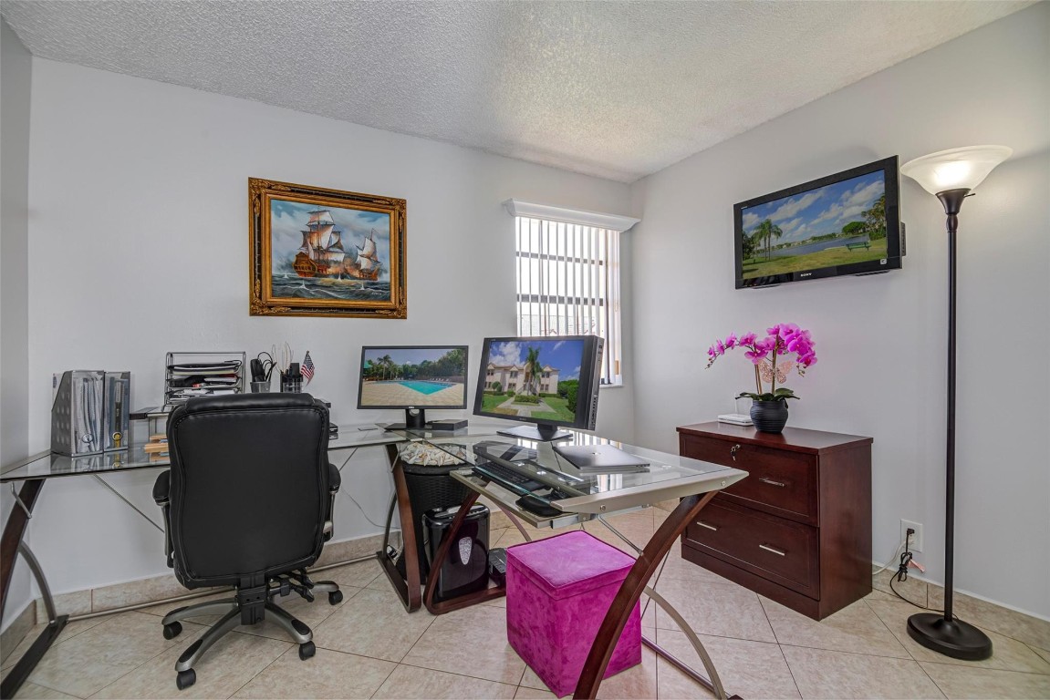 3171 Leewood Ter L-234