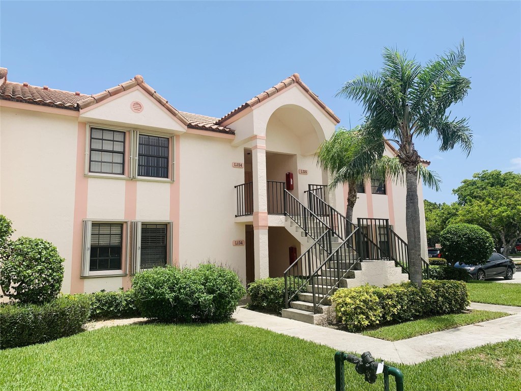 3171 Leewood Ter L-234