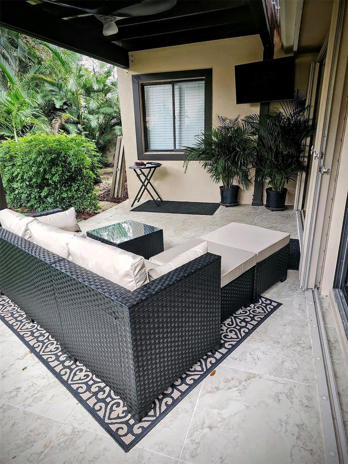 604 Deer Creek Hollows Cir