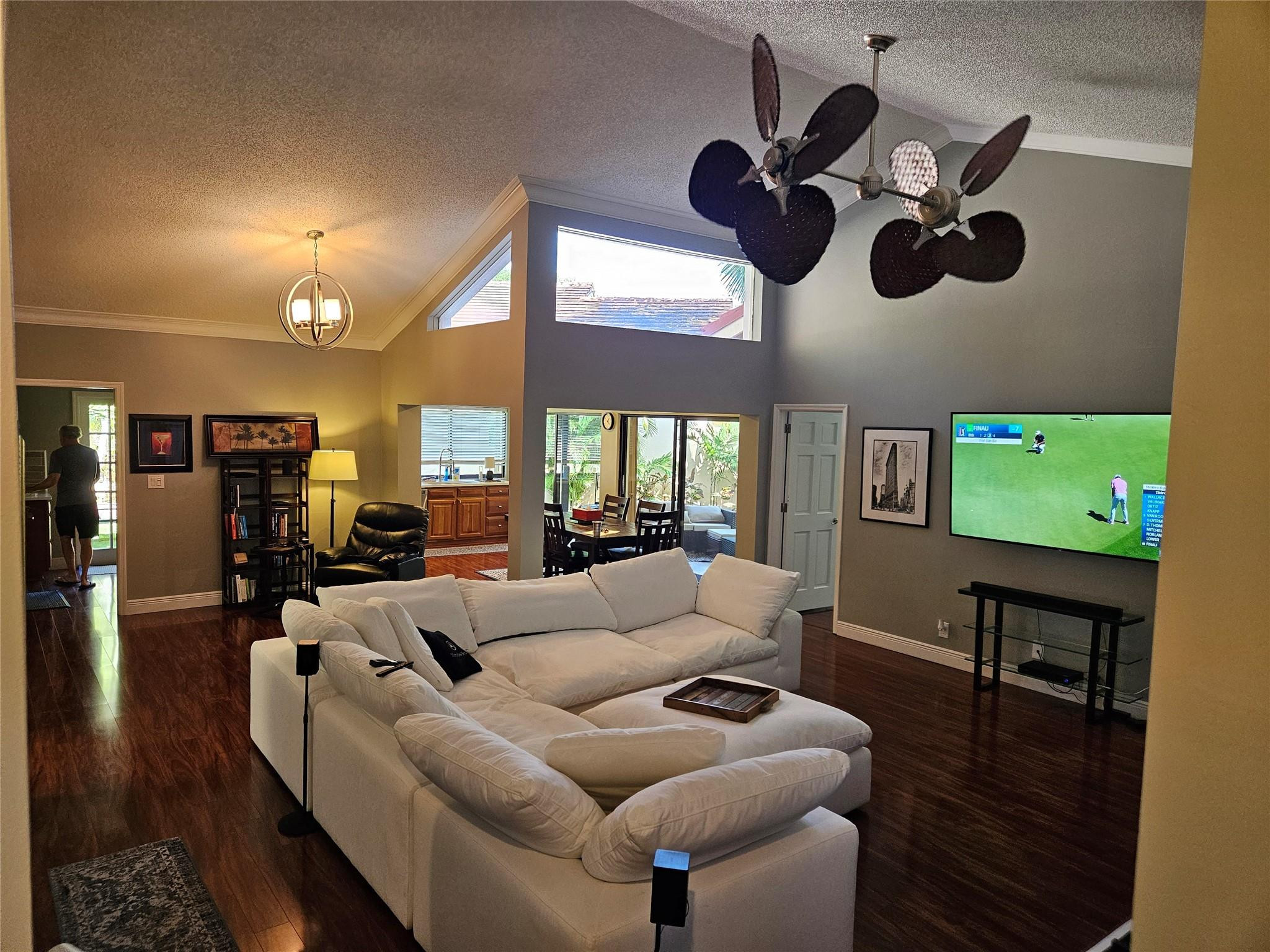 604 Deer Creek Hollows Cir