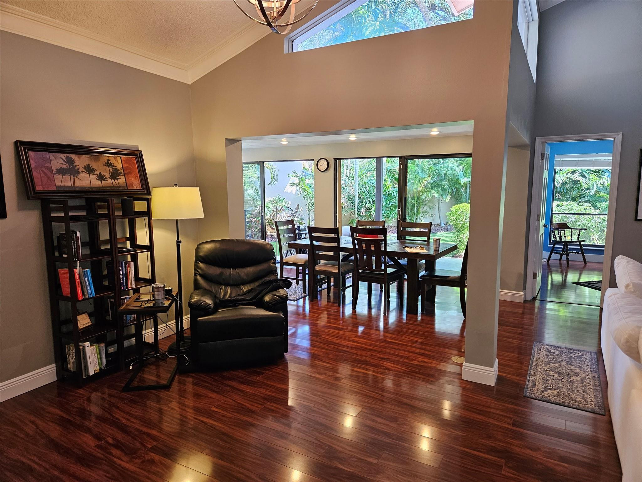 604 Deer Creek Hollows Cir