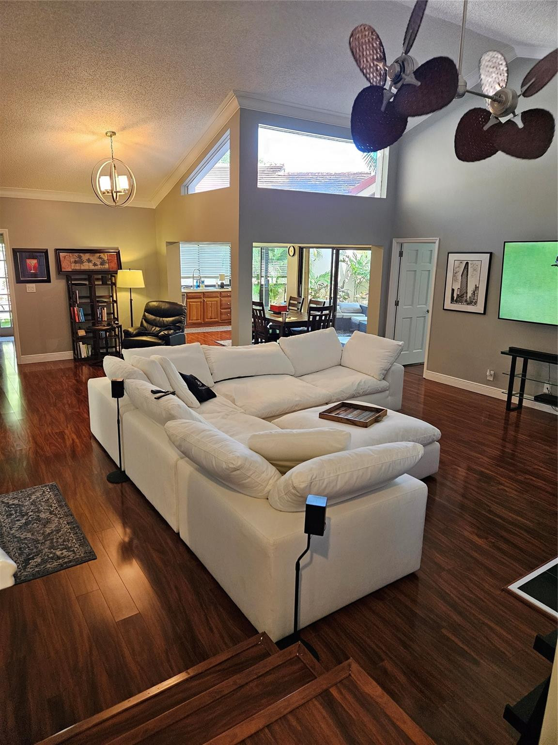 604 Deer Creek Hollows Cir