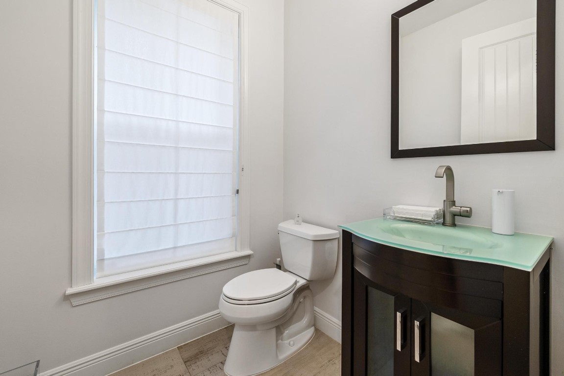 1033 NE 13th Ave 1033