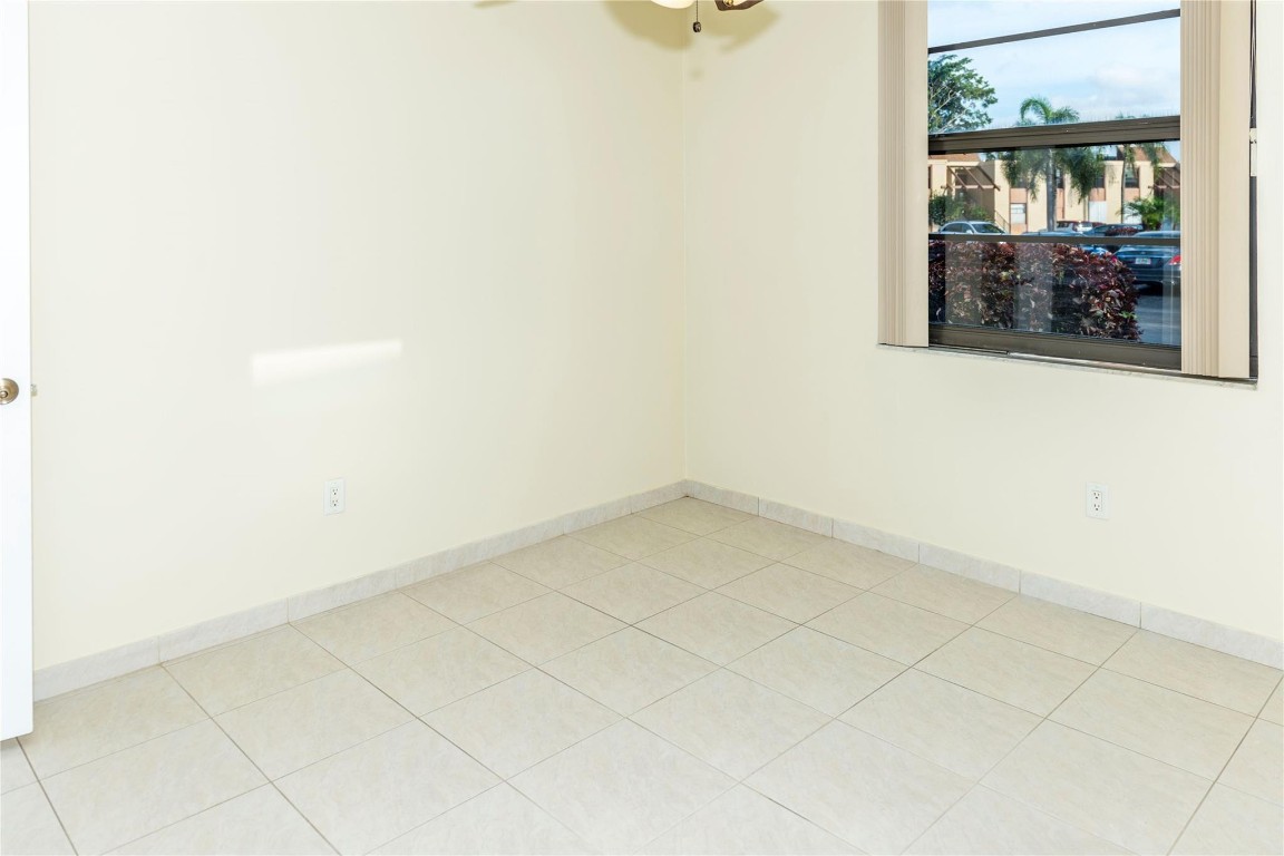 7301 NW 18th St 101