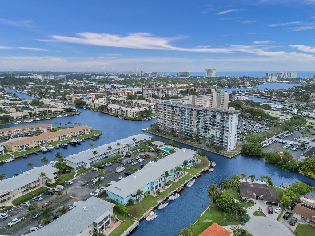 931 SE 9th Avenue 10, Pompano Beach Unit: 10