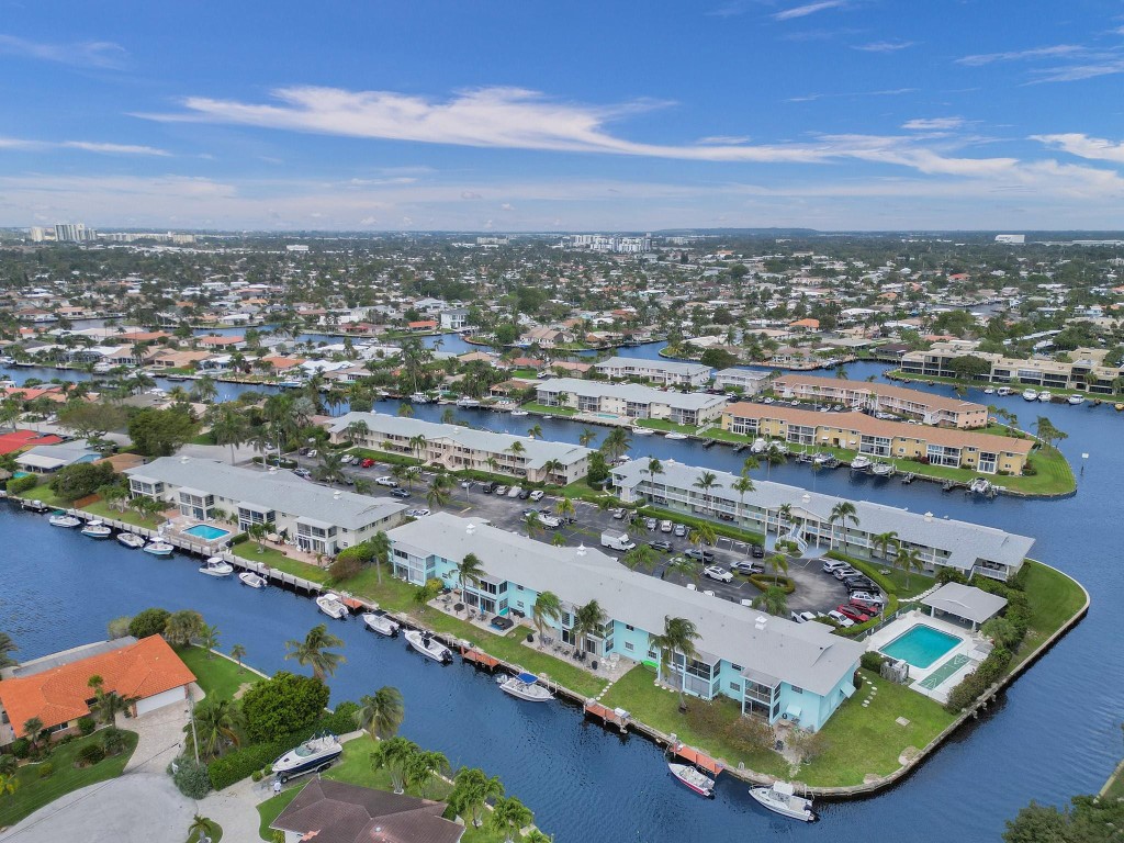 931 SE 9th Avenue 10, Pompano Beach Unit: 10