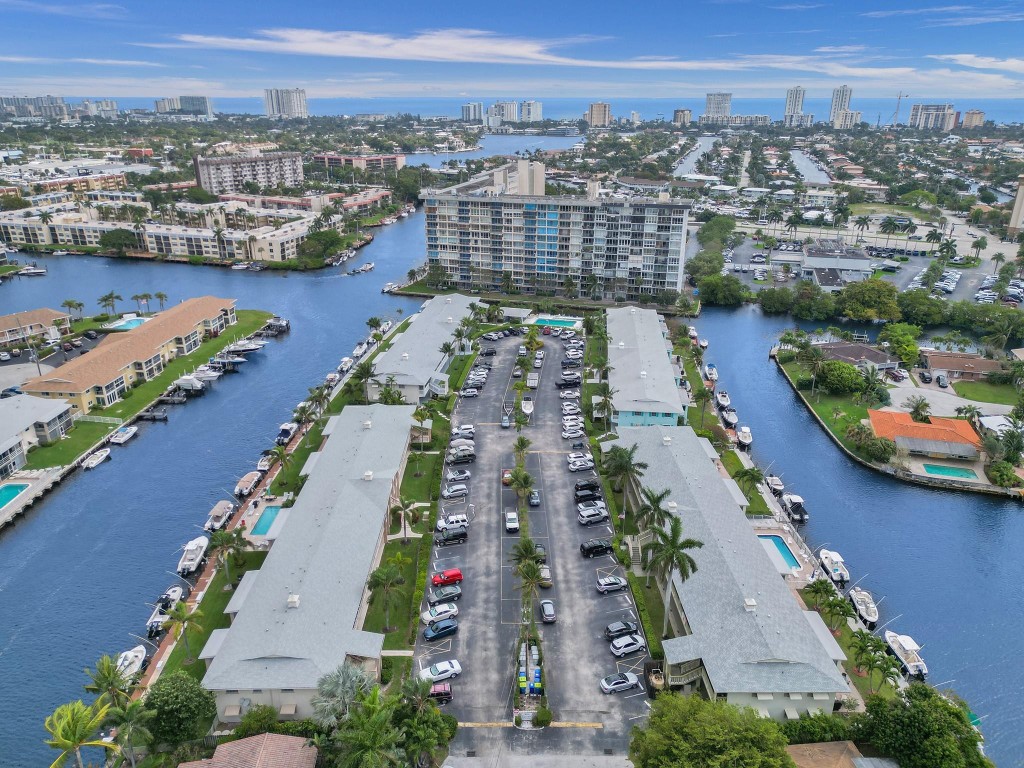 931 SE 9th Avenue 10, Pompano Beach Unit: 10