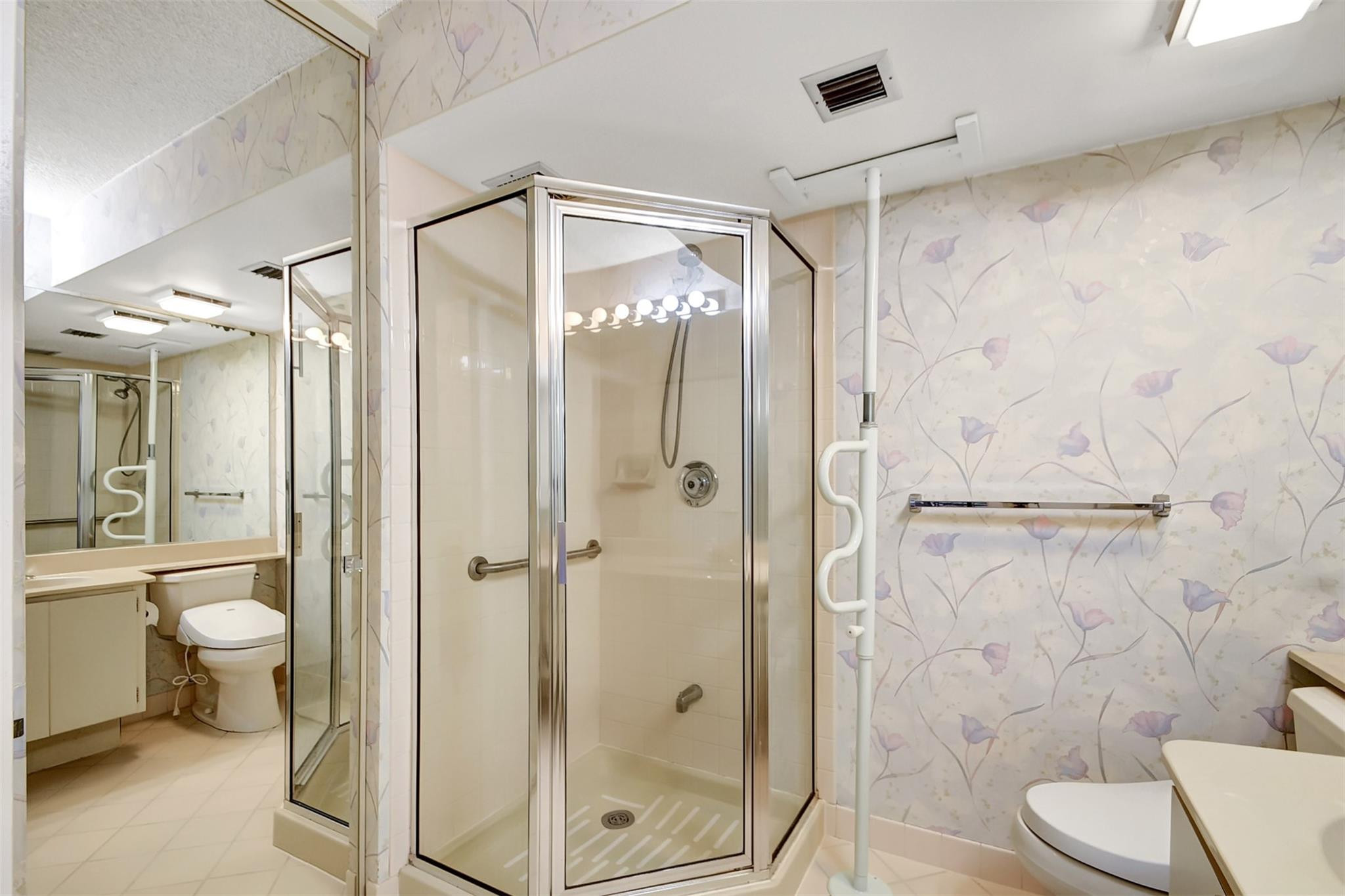 2581 Village Boulevard 101, West Palm Beach Unit: 101