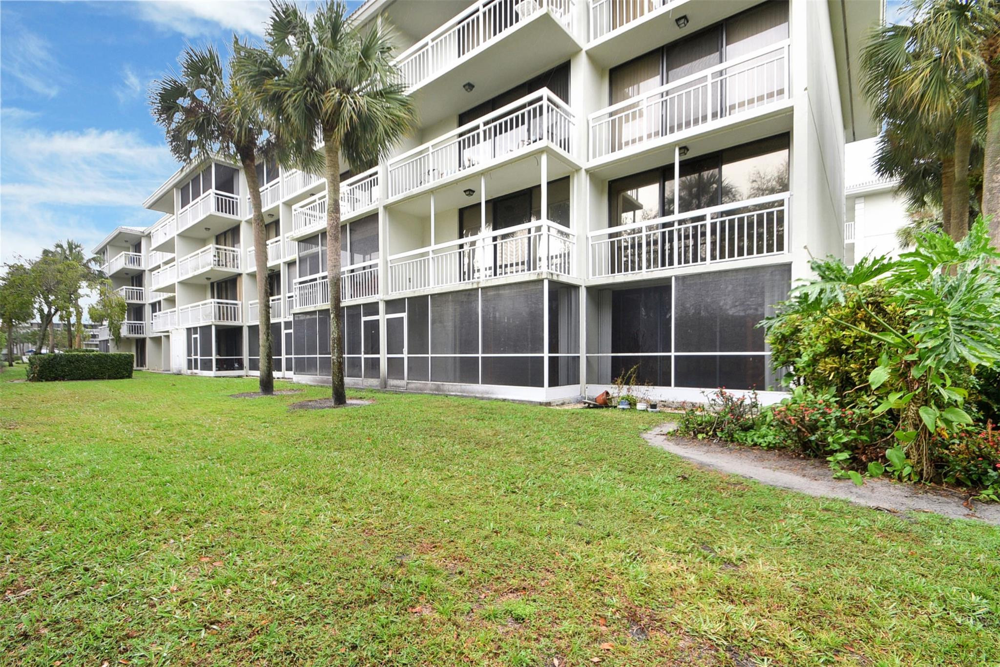 2581 Village Boulevard 101, West Palm Beach Unit: 101