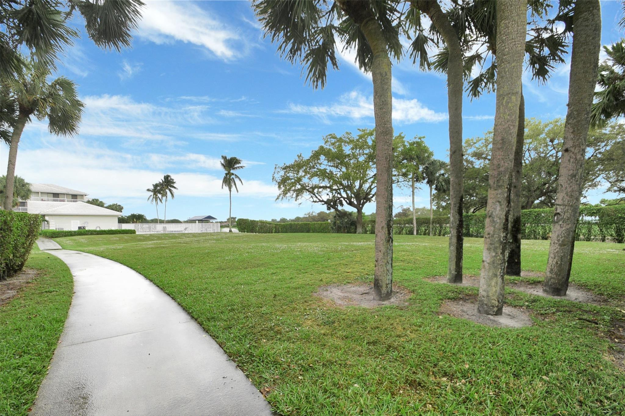 2581 Village Boulevard 101, West Palm Beach Unit: 101