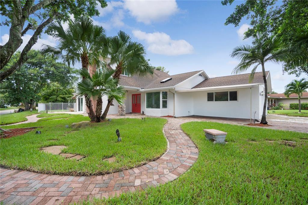 1000 SW 19th St