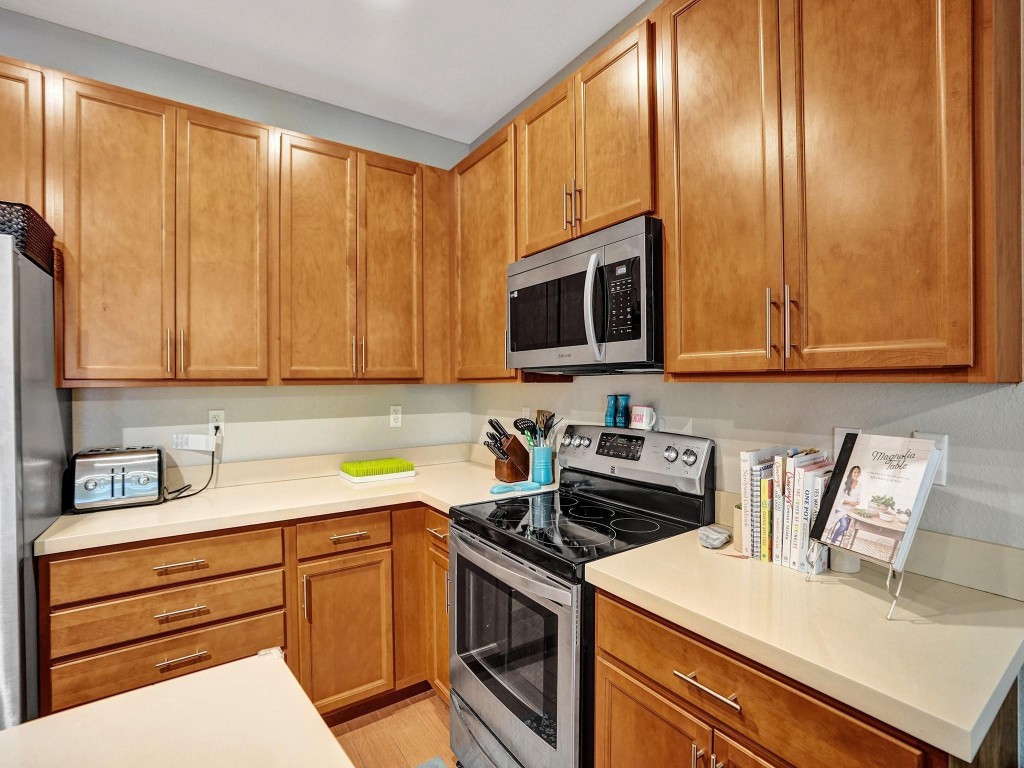 4764 E Station Square, Davie