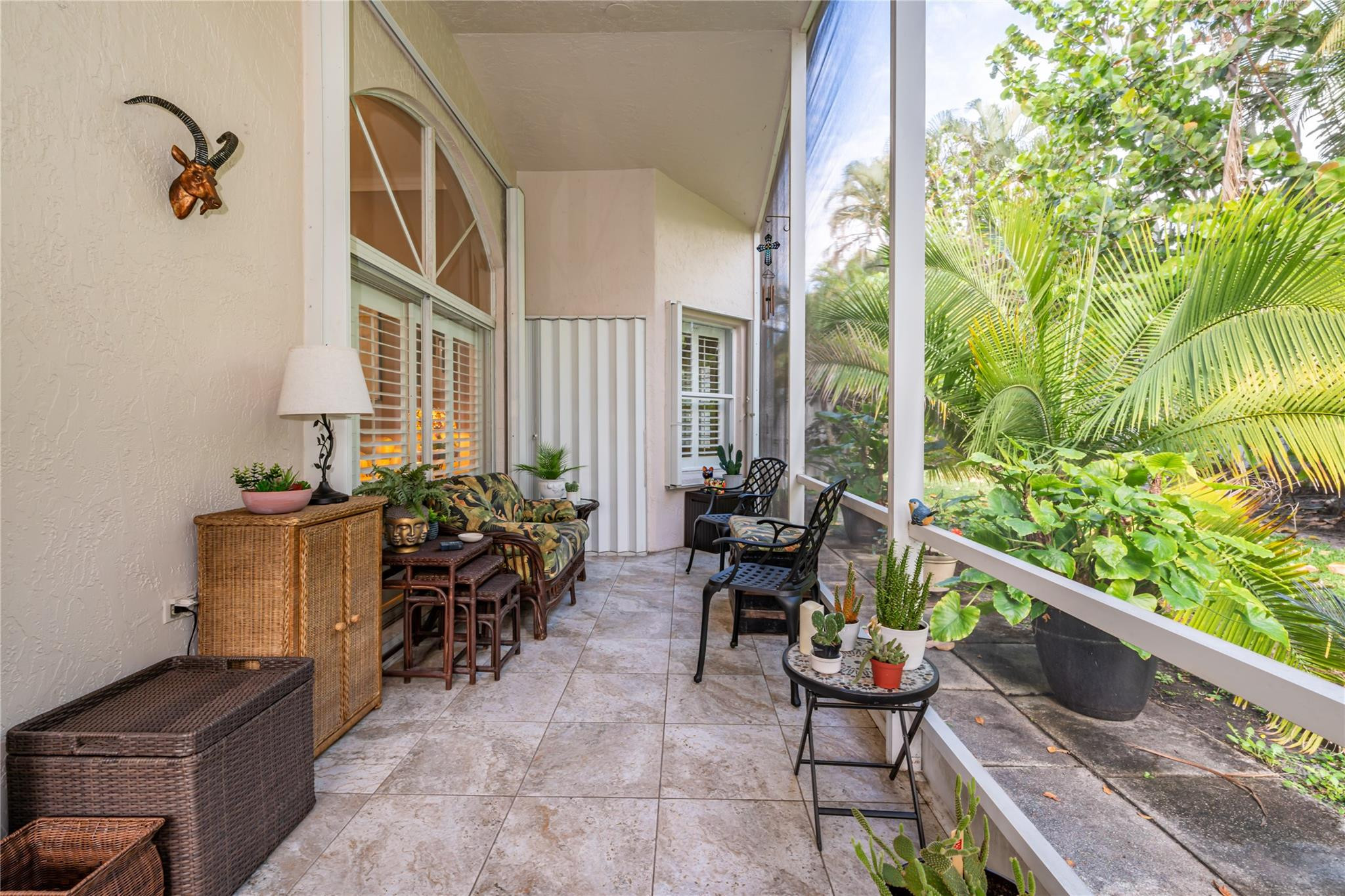 10319 Utopia Cir