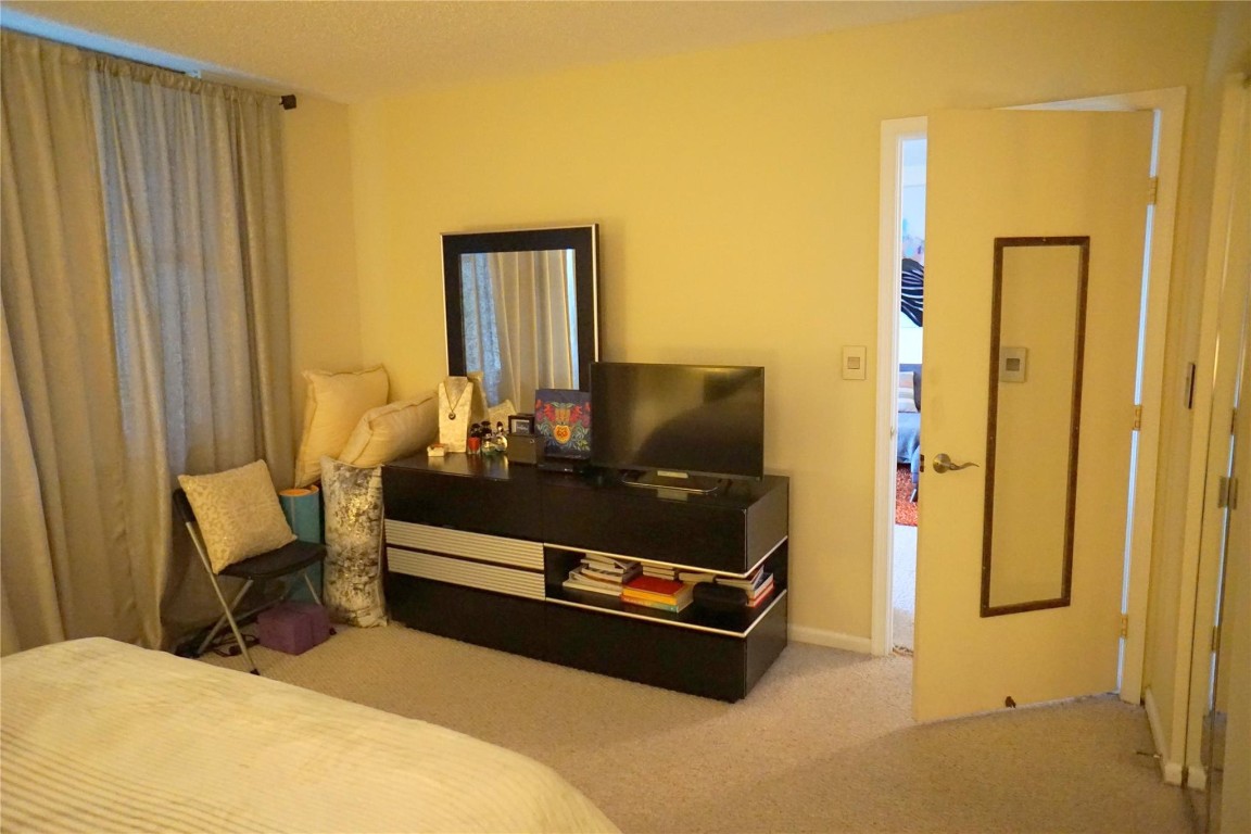 4570 NW 18th Avenue 403, Deerfield Beach Unit: 403