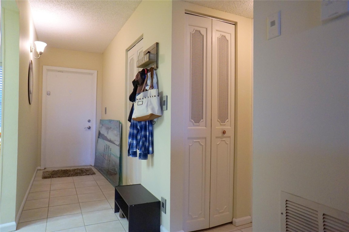 4570 NW 18th Avenue 403, Deerfield Beach Unit: 403
