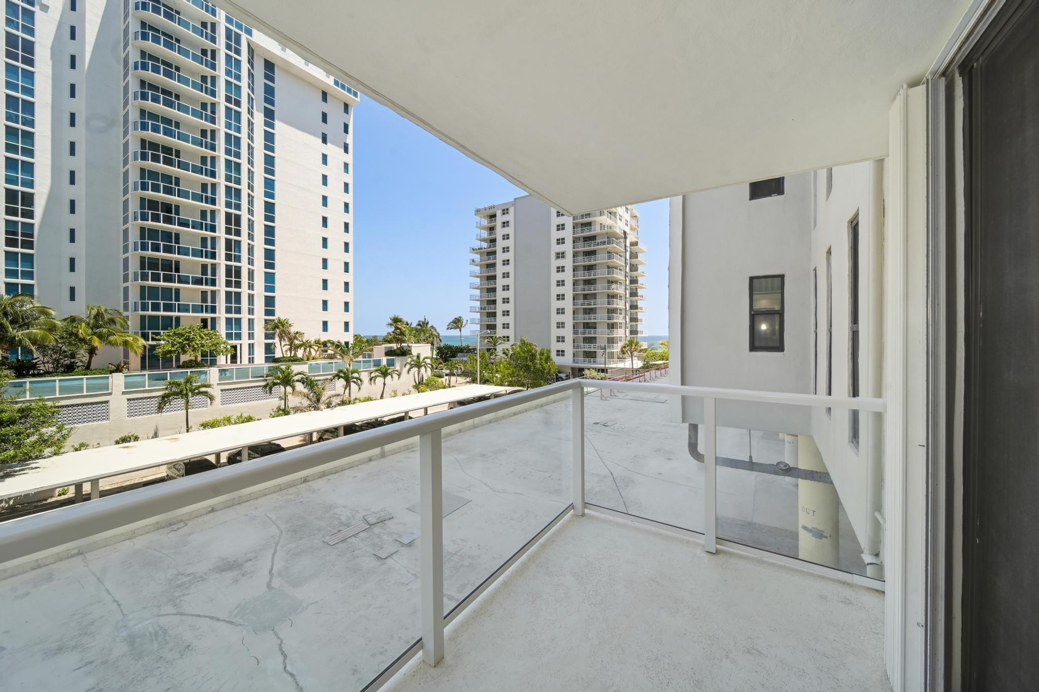 1000 S Ocean Blvd 4J