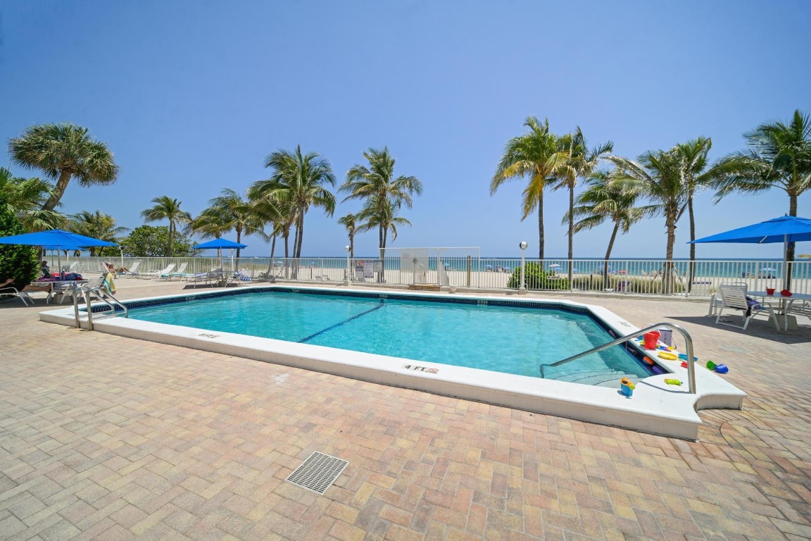 1000 S Ocean Blvd 4J