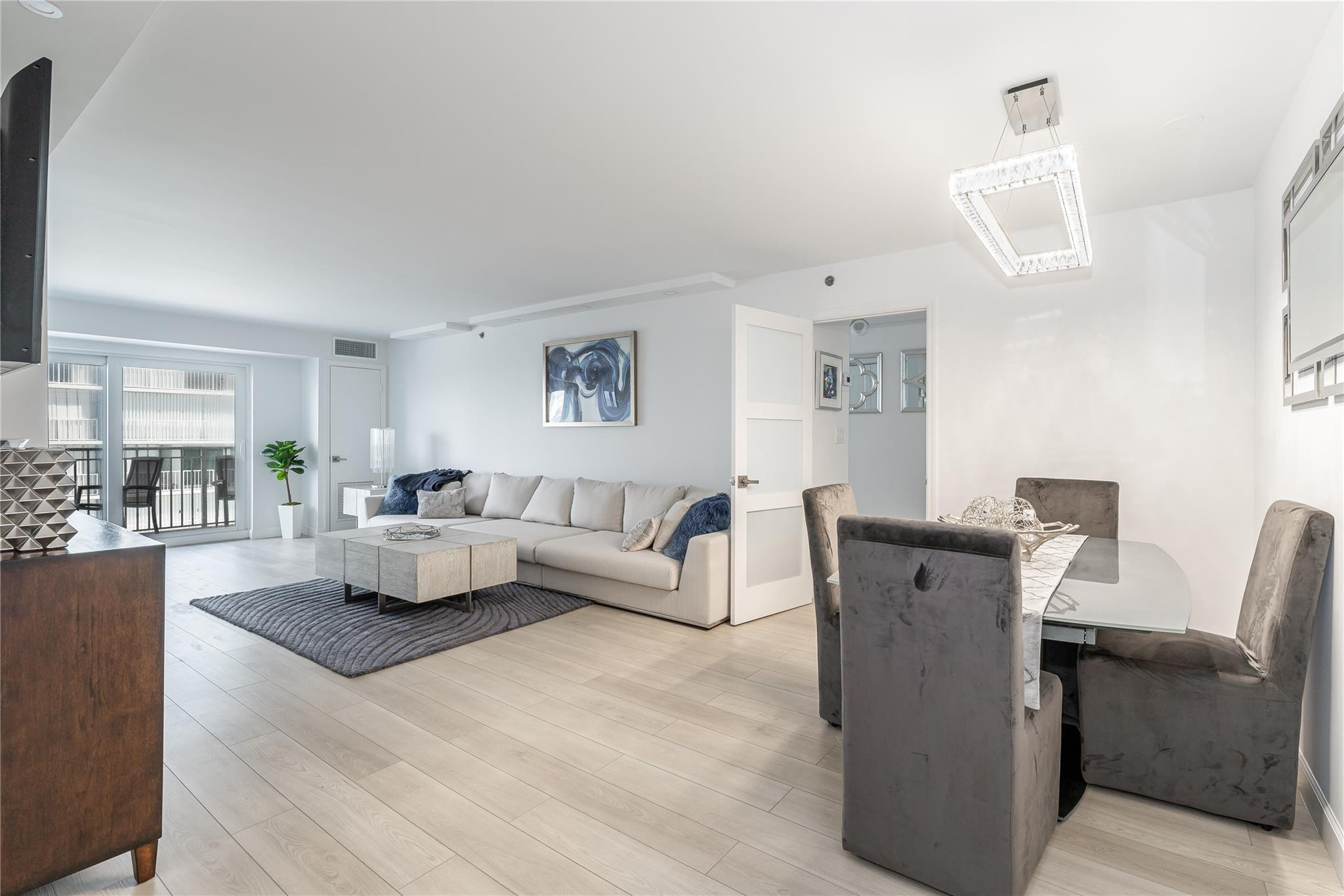 3215 S Ocean Blvd 308