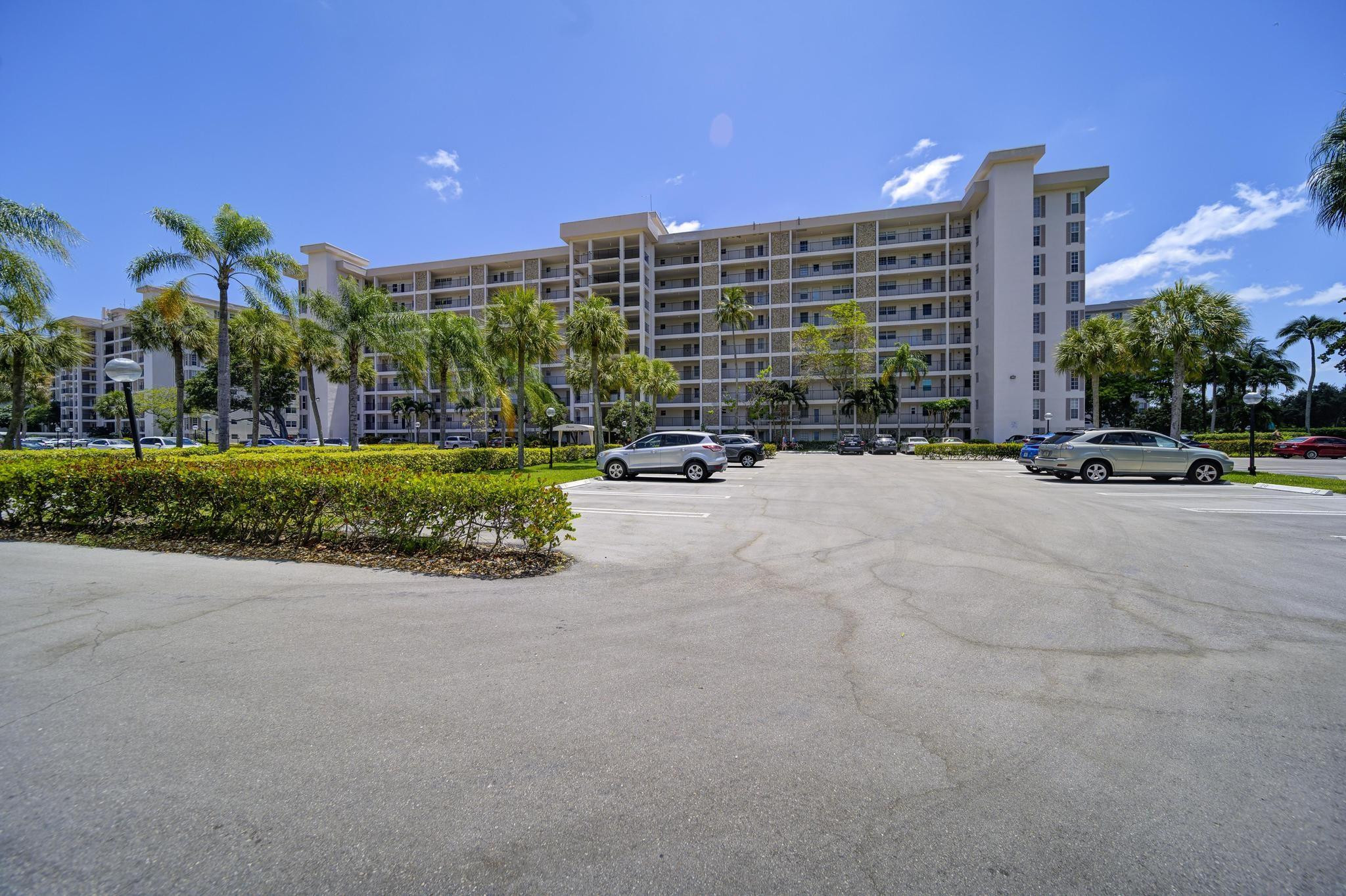 3200 N Palm Aire Dr 210