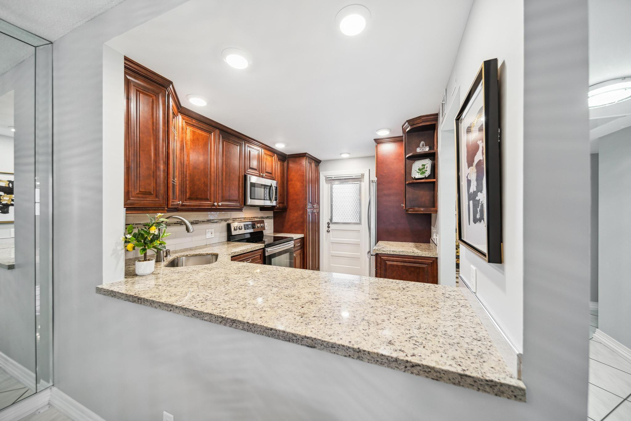 3200 N Palm Aire Dr 210