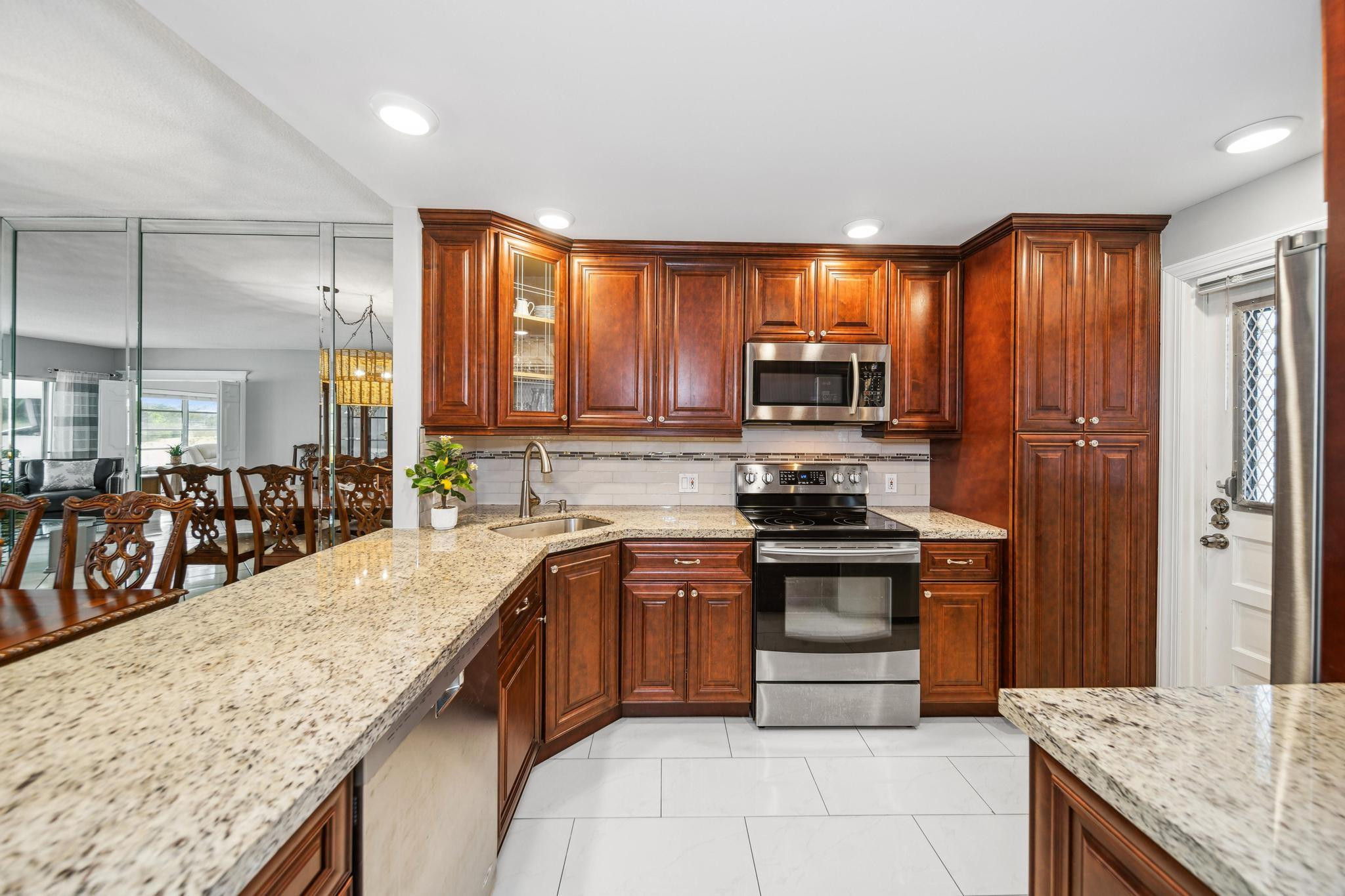 3200 N Palm Aire Dr 210