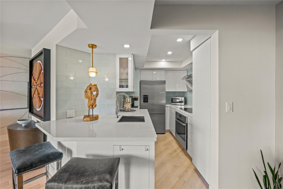 1 Las Olas Circle 503