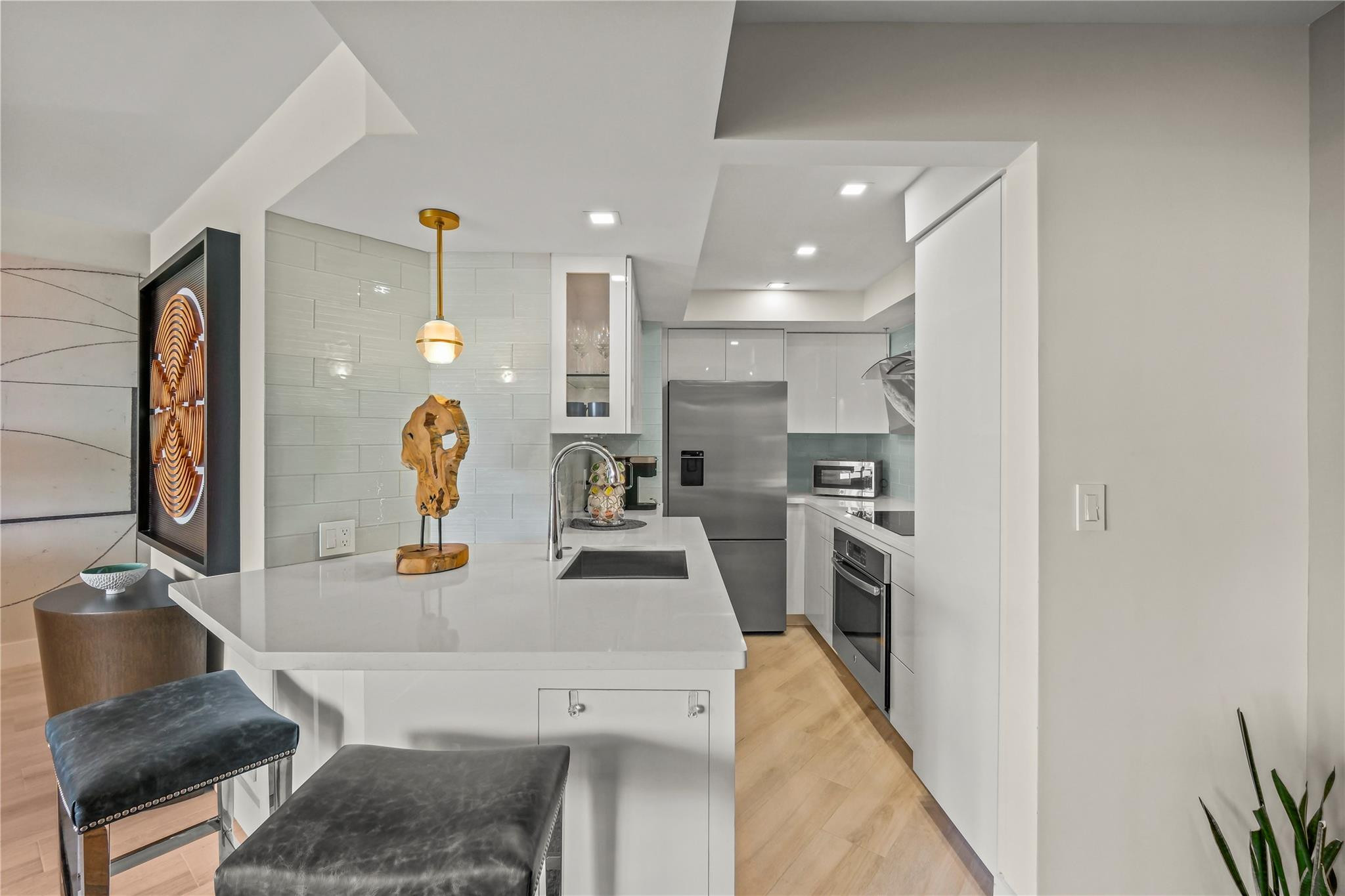 1 Las Olas Circle 503