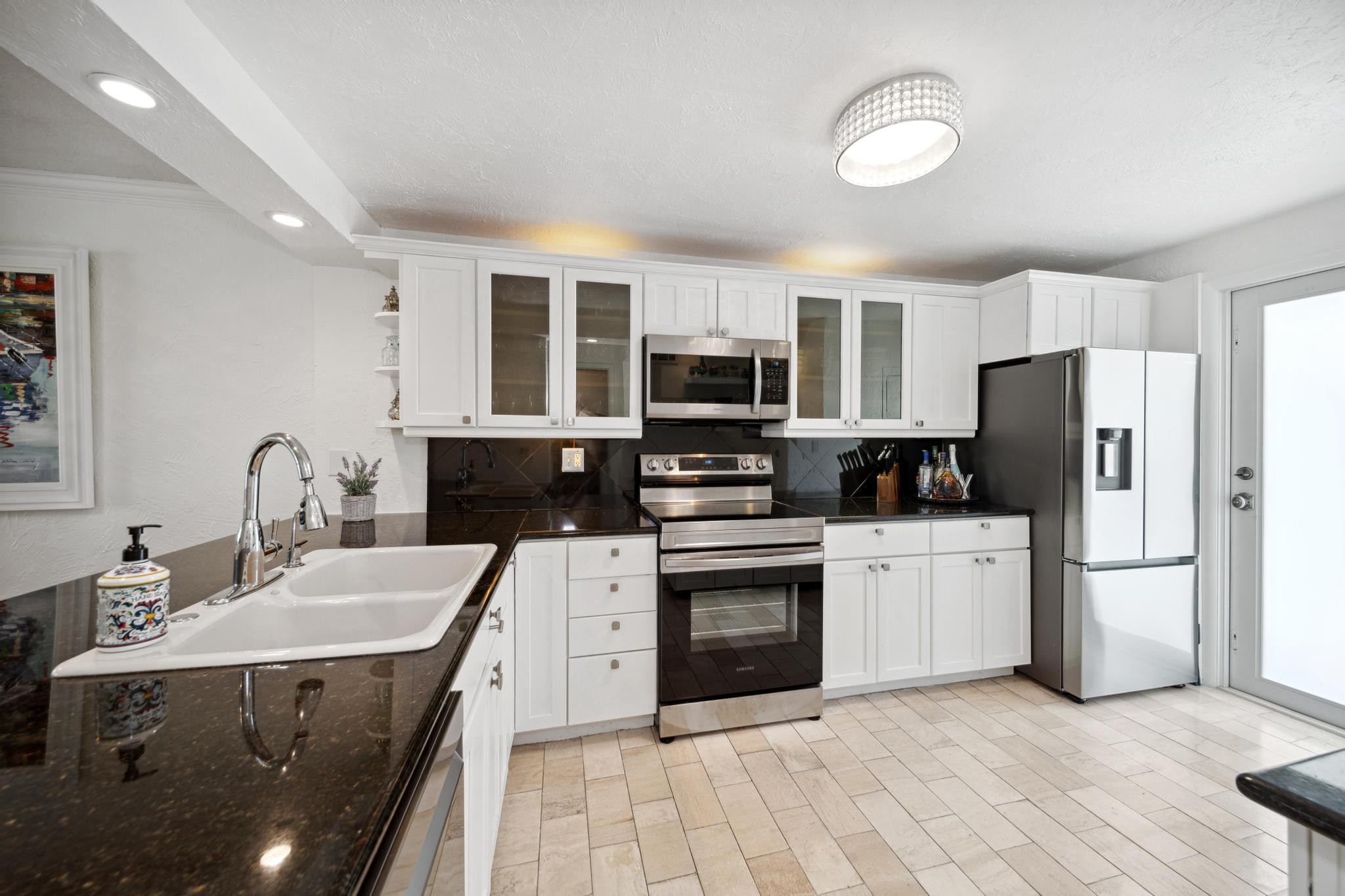 800 SE 4th St 104