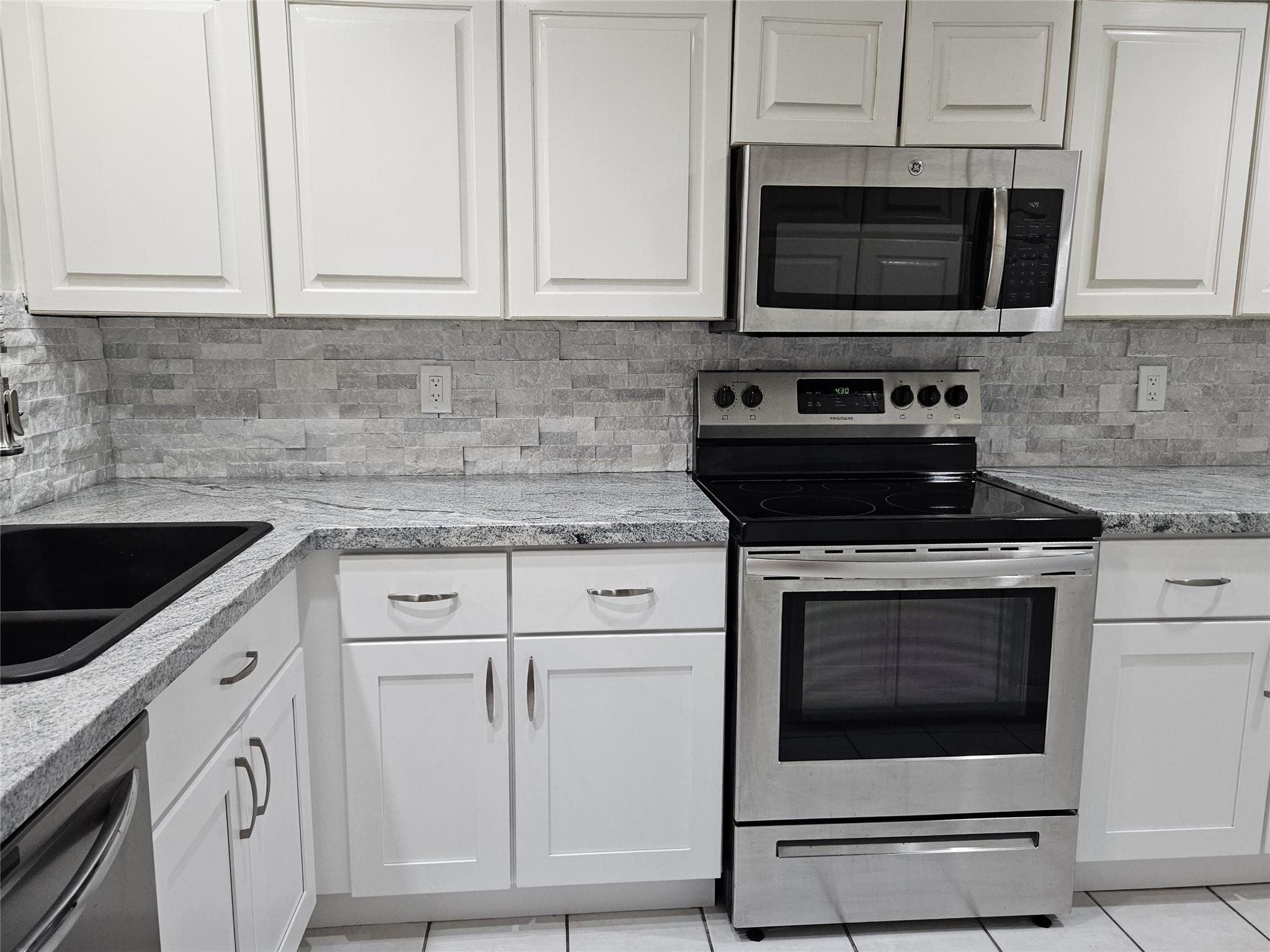 599 NE 7TH AVENUE 6C