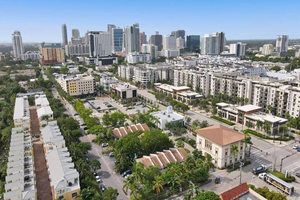 599 NE 7TH AVENUE 6C