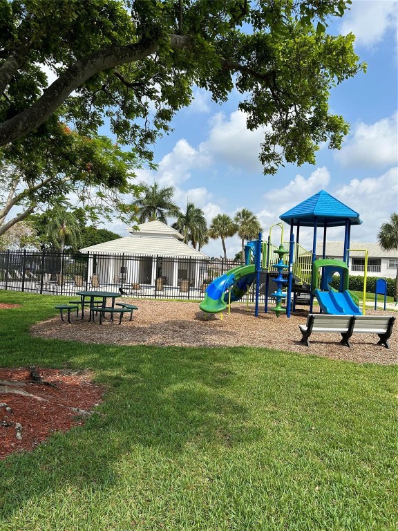 7760 Stone Harbour Drive 3