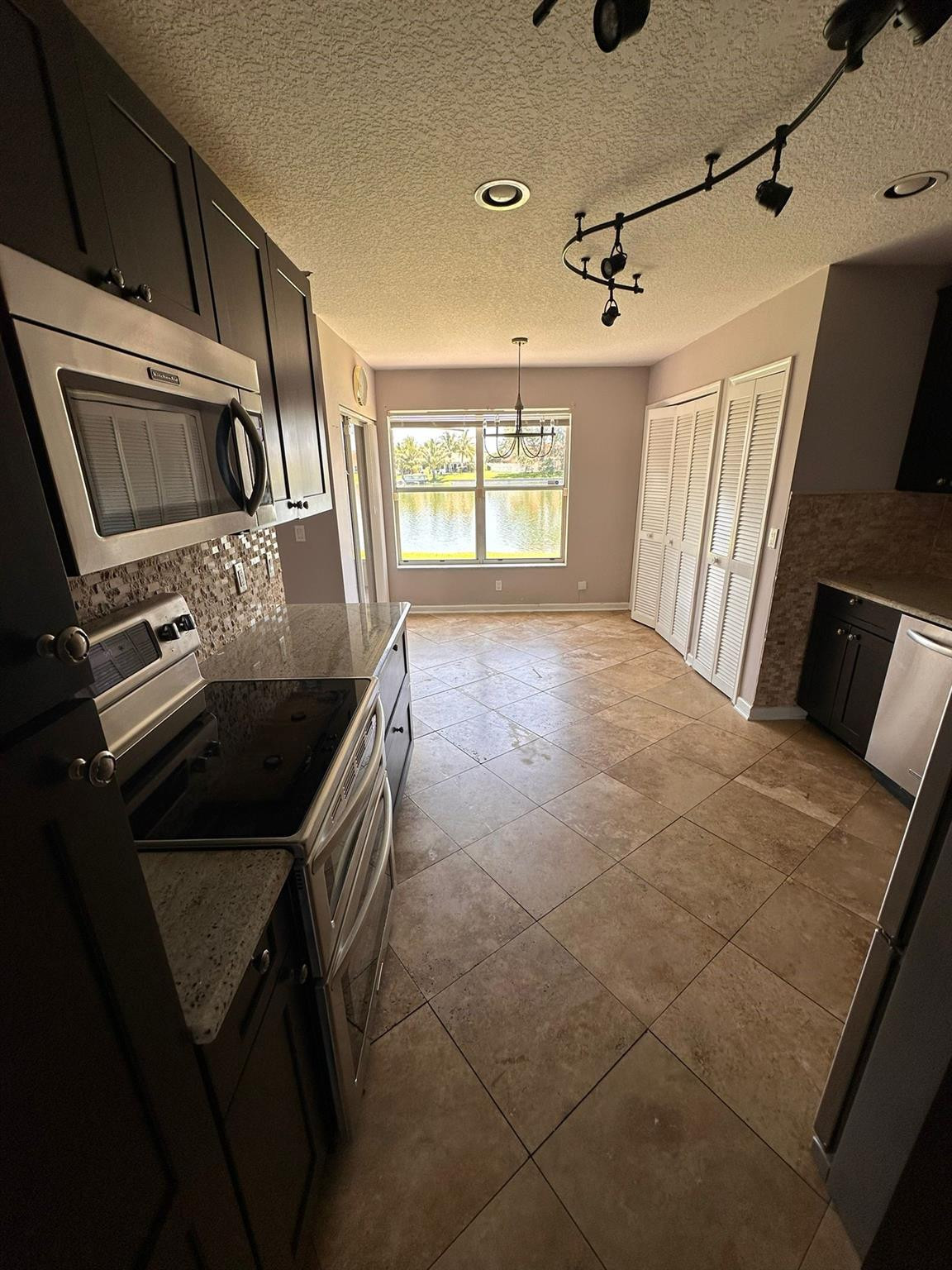 7760 Stone Harbour Drive 3