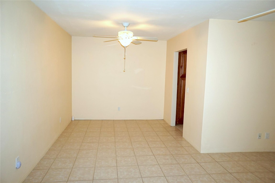 3851 NE 22nd Terrace 8, Lighthouse Point Unit: 8