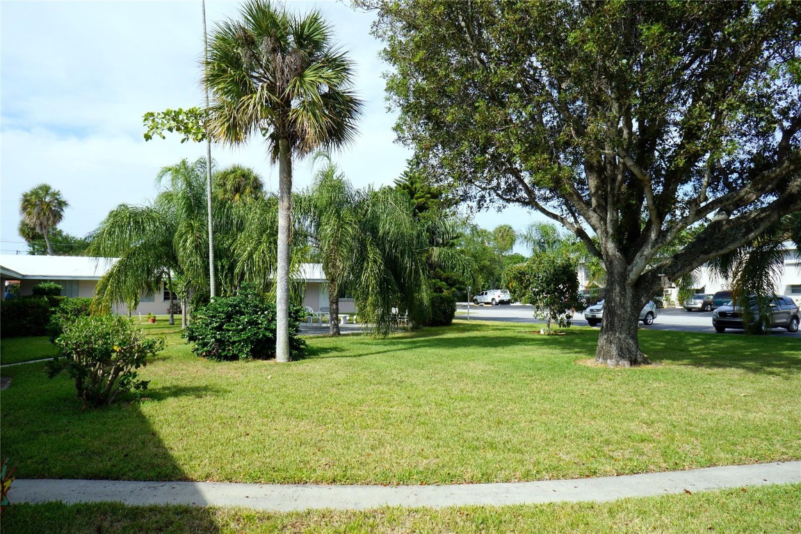 3851 NE 22nd Terrace 8, Lighthouse Point Unit: 8