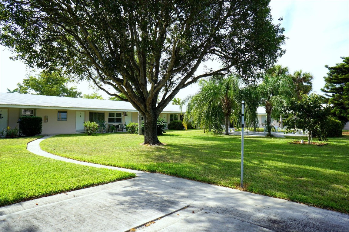 3851 NE 22nd Terrace 8, Lighthouse Point Unit: 8