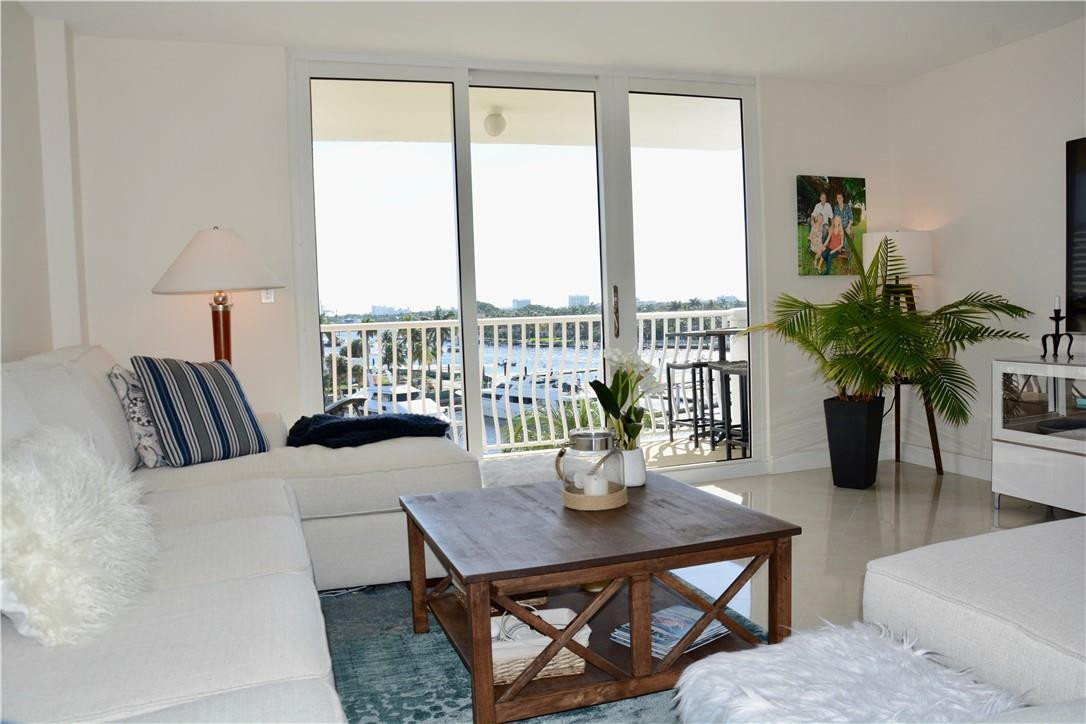 1 Las Olas Circle 510