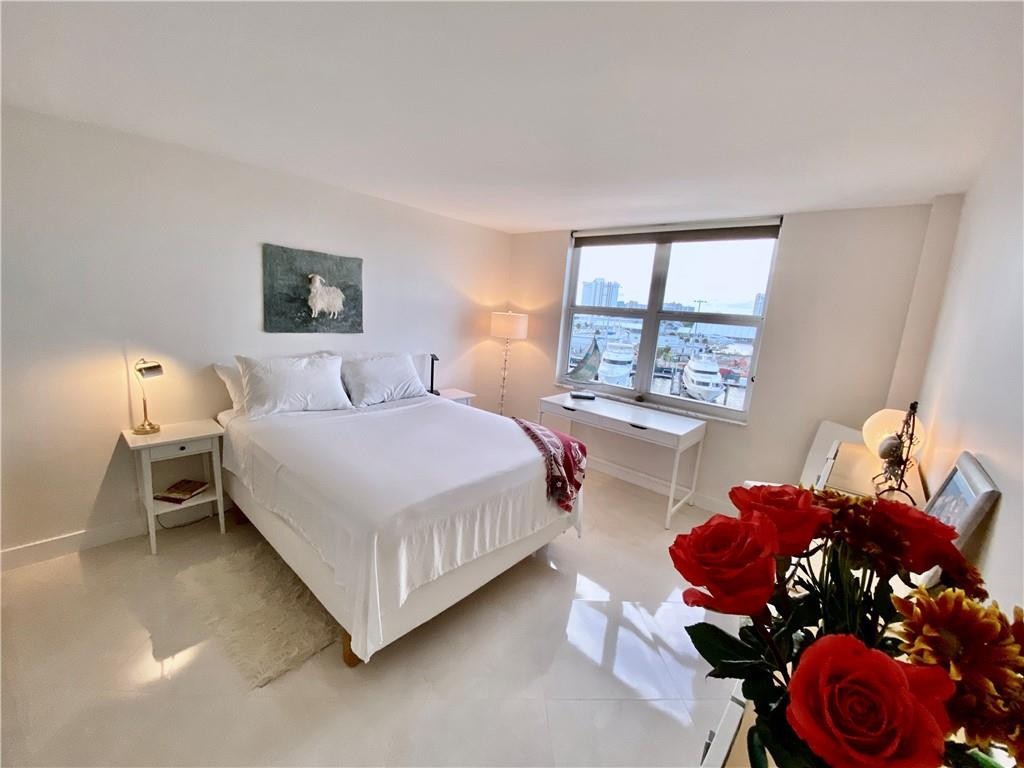 1 Las Olas Circle 510