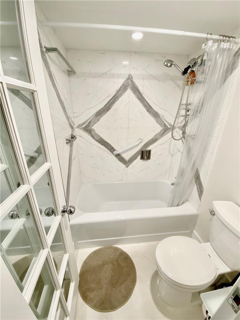 1 Las Olas Circle 510