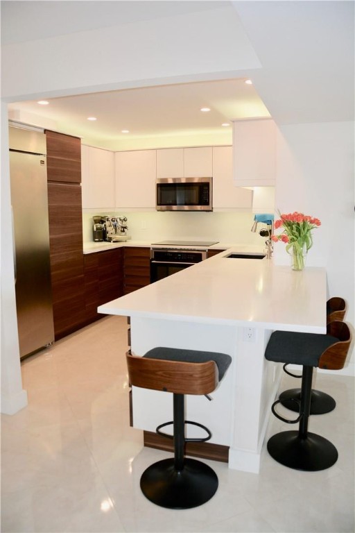 1 Las Olas Circle 510