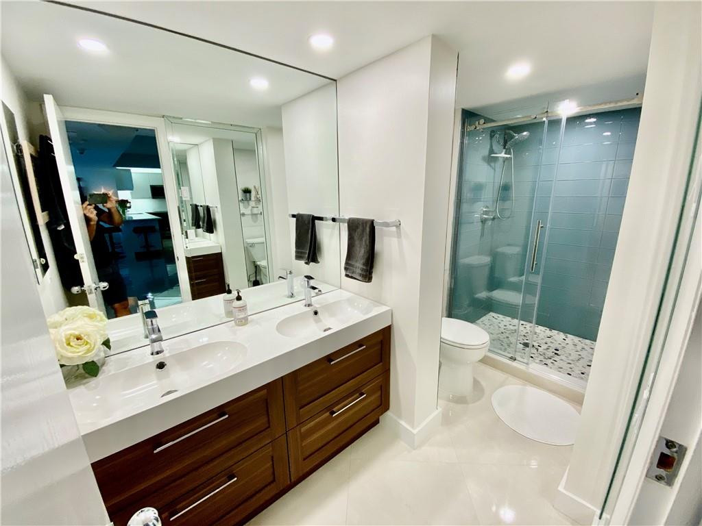 1 Las Olas Circle 510