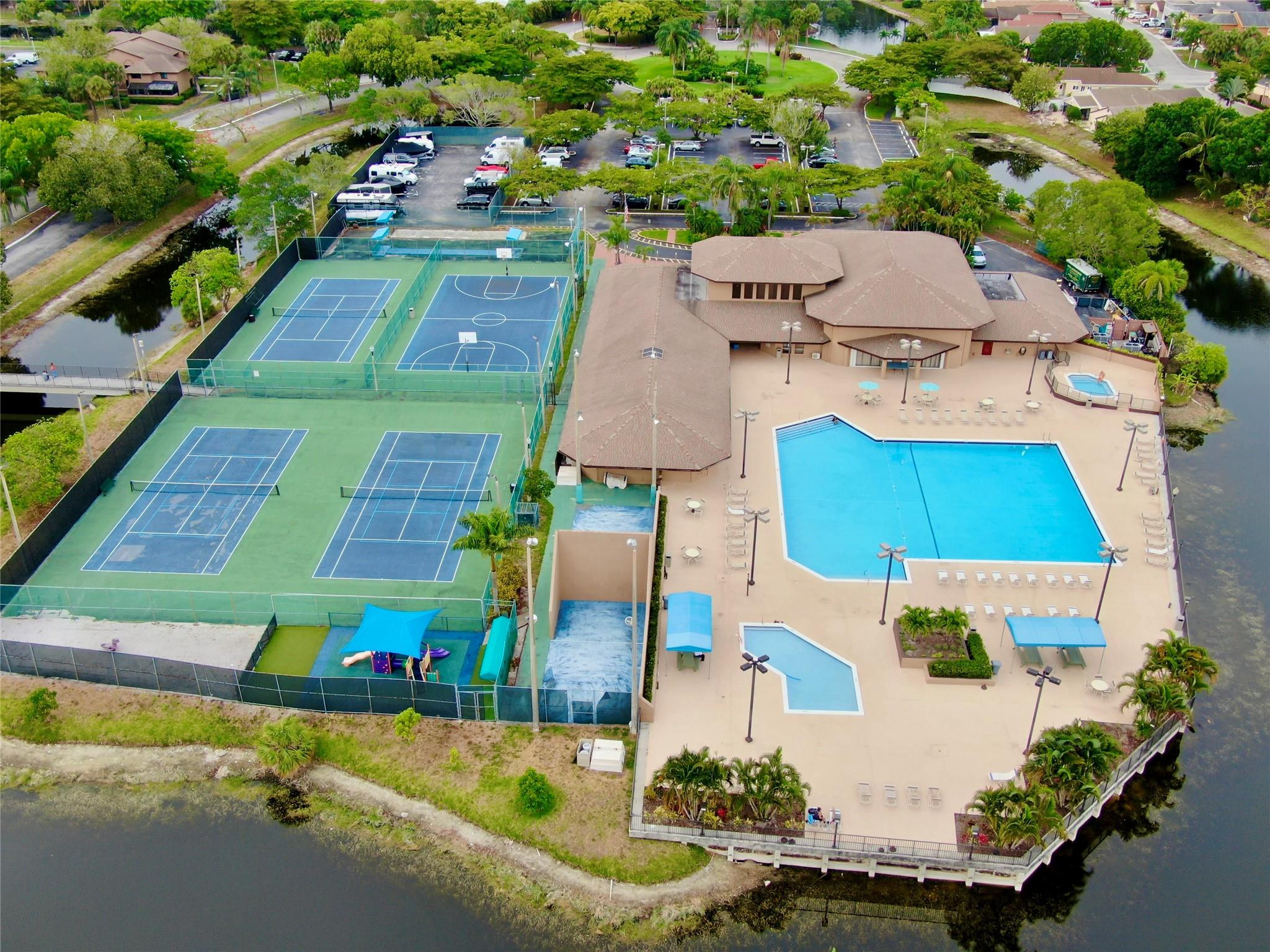 2152 NW 39th Avenue, Coconut Creek