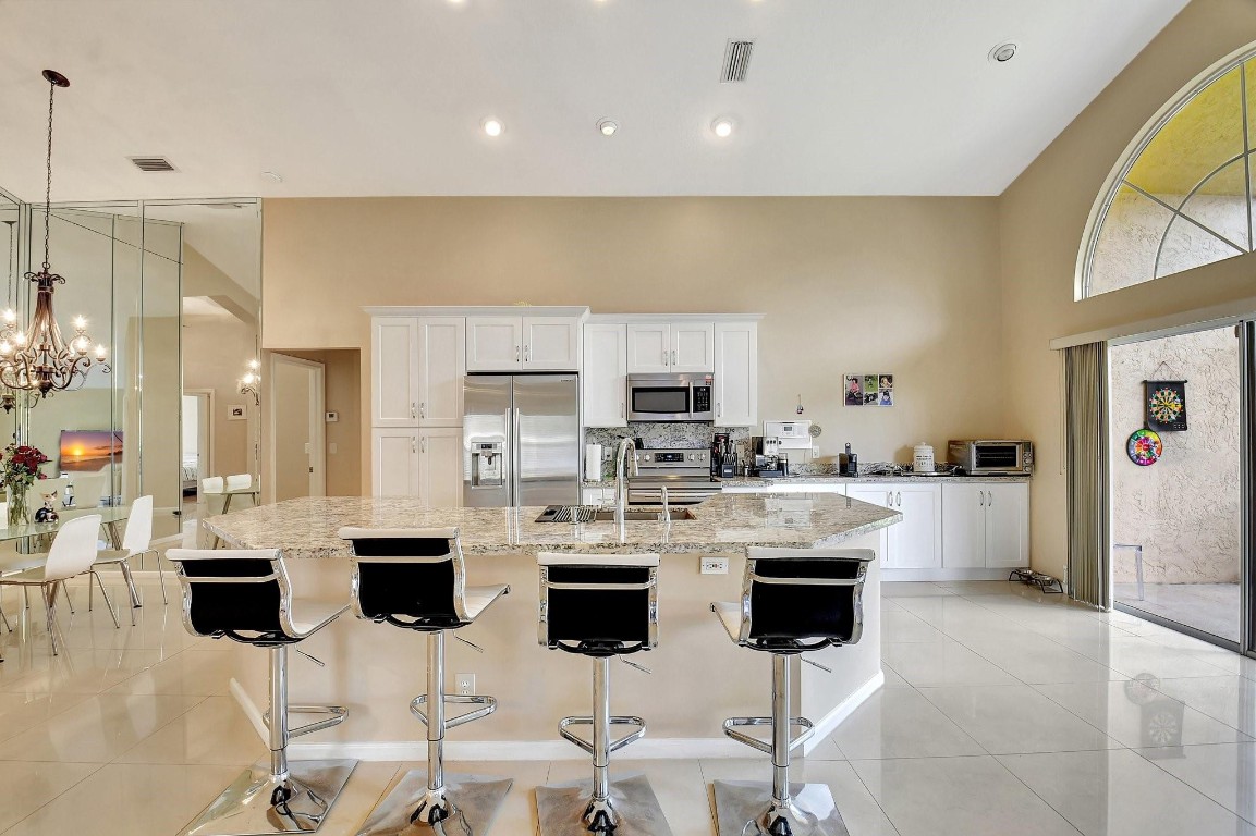 7521 Ironbridge Cir