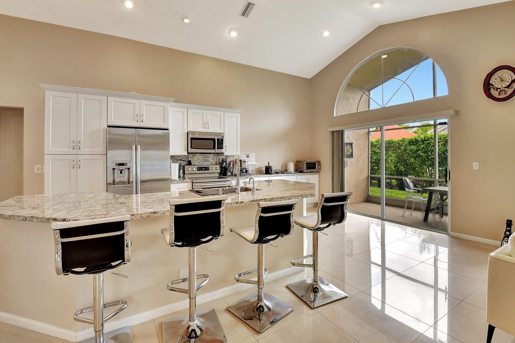 7521 Ironbridge Cir