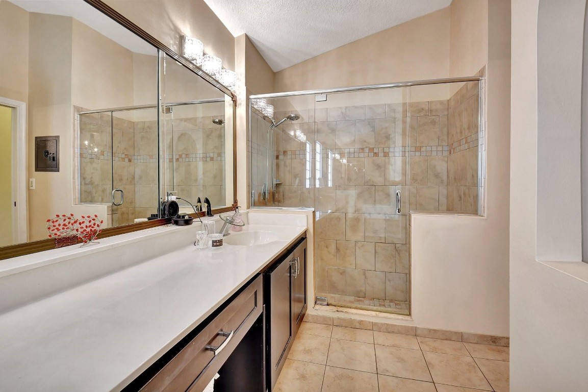 7521 Ironbridge Cir